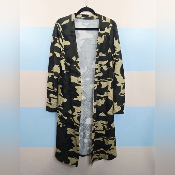 Women's Camouflage Open Front Long Cardigan - Picture 2 of 5